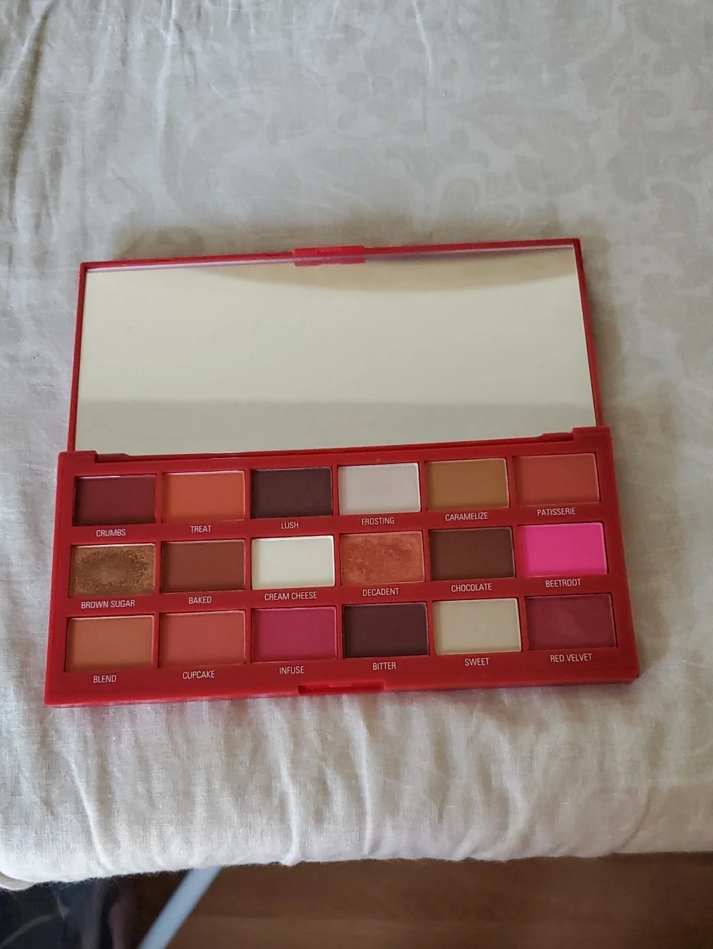 I Heart Revolution Red Velvet Palette